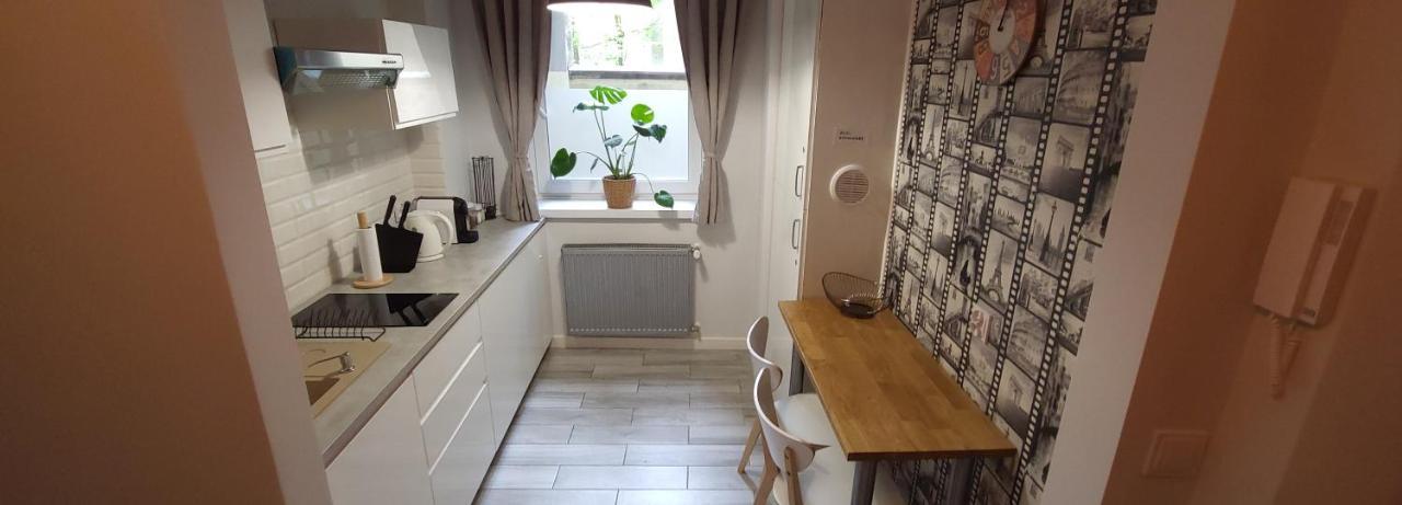 Appartamento Apartament Antresola Drzewna Zielona Góra Esterno foto